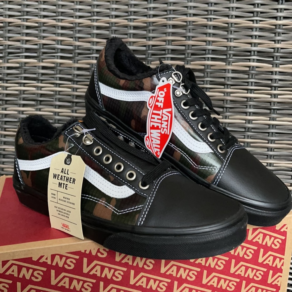 Vans WMNS Old Skool Mte Black/Camo Sneakers - Picture 5 of 16